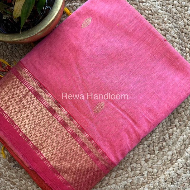  Butta Pallu Zari Border Maheshwari Saree