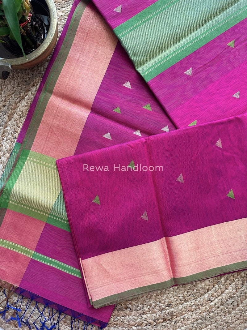 Magenta Zari Triangle Butti Maheshwari Saree SB054