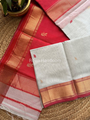 Light Grey Butta Pallu Zari Border Maheshwari Saree ZBB019