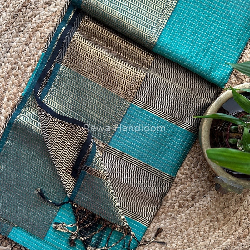 Maheshwari Zari Skirt Checks Saree