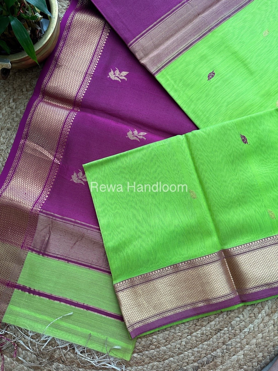 Parrot Green Butta Pallu Zari Border Maheshwari Saree ZBB026