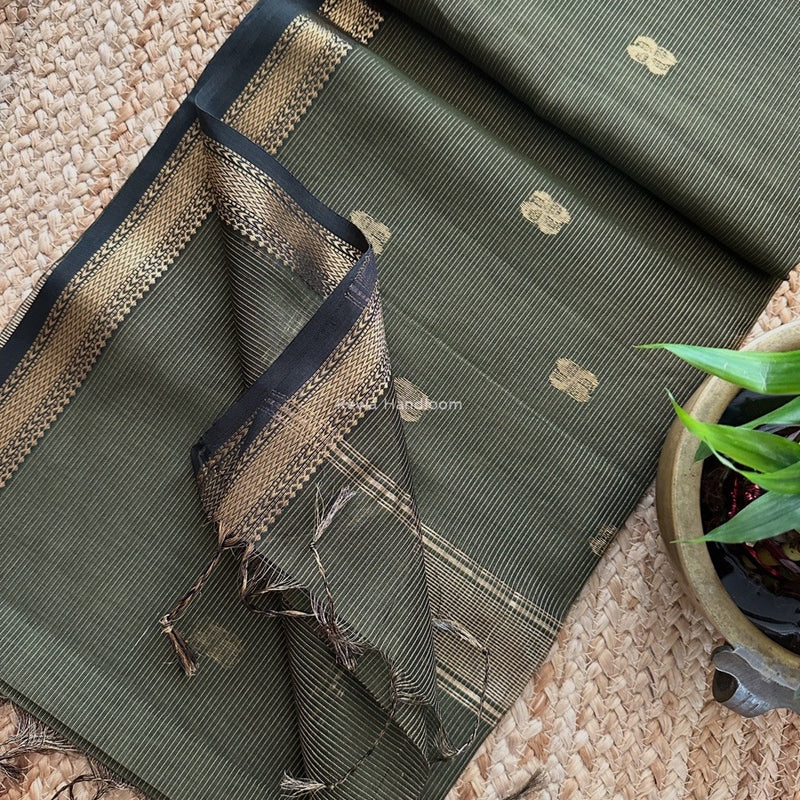 Maheshwari Tissue Butti Saree