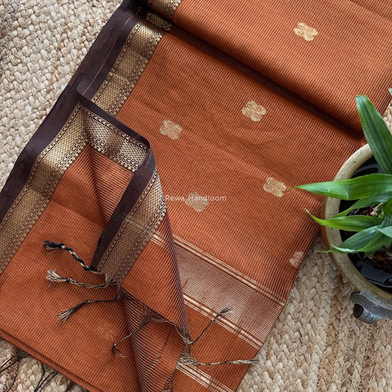 Maheshwari Tissue Butti Saree