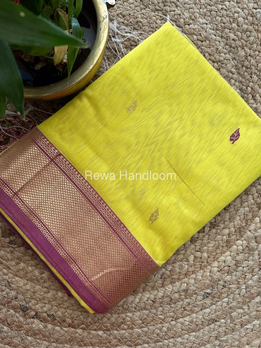  Butta Pallu Zari Border Maheshwari Saree