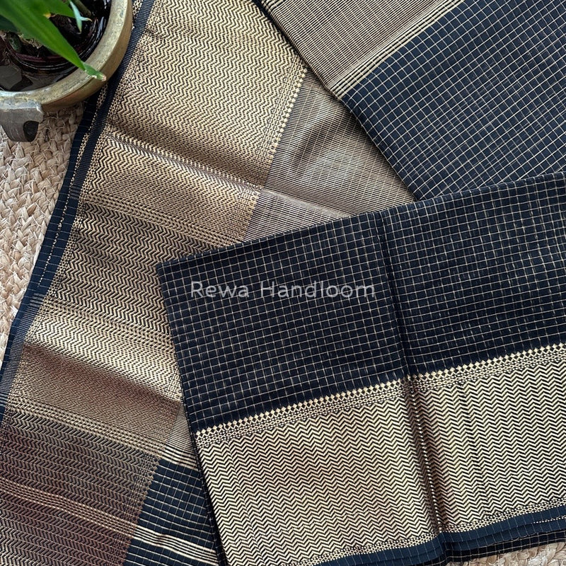 Maheshwari Saree