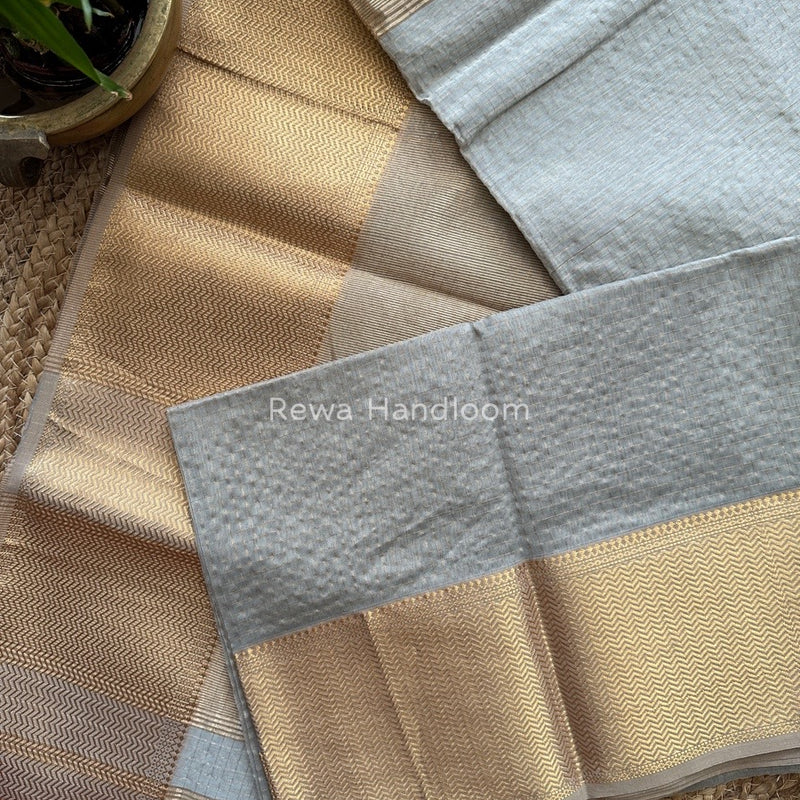 Maheshwari Saree