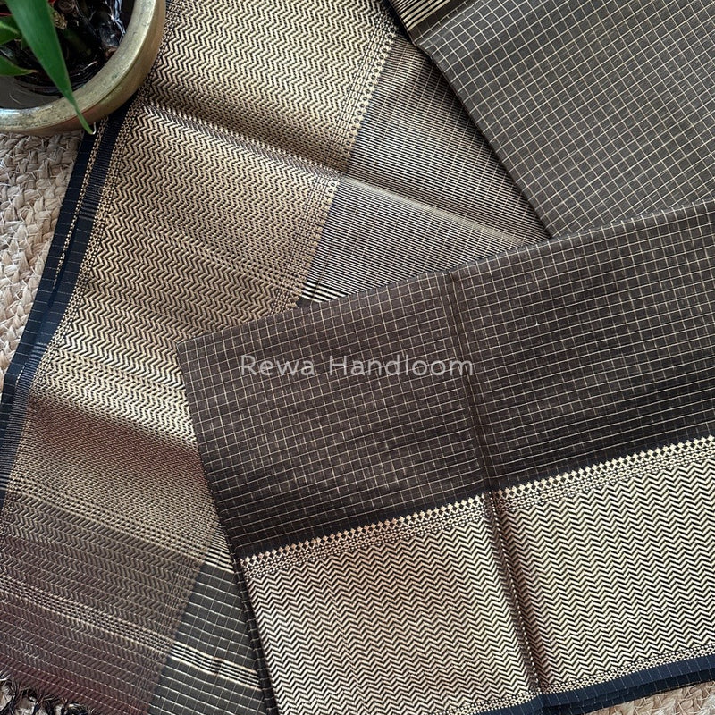 Maheshwari Saree