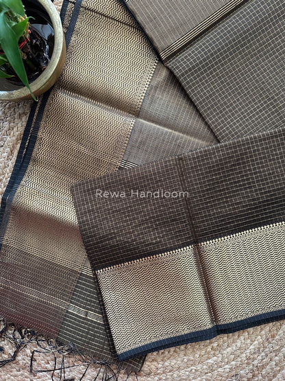 Maheshwari Saree