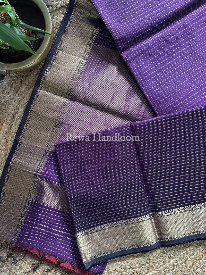  Zari Checks Saree