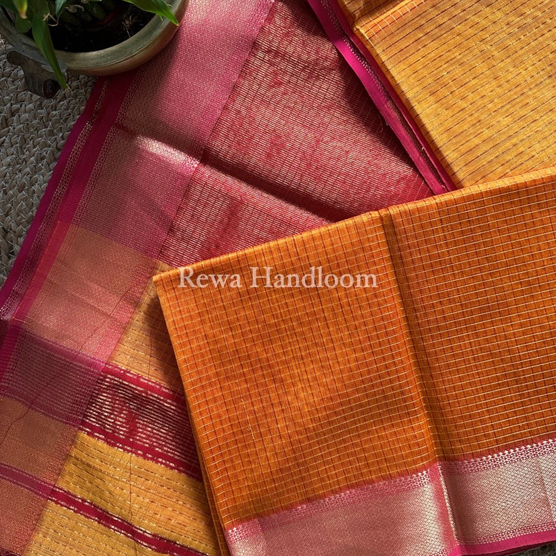  Zari Checks Saree