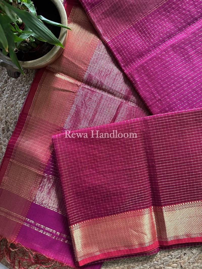  Zari Checks Saree
