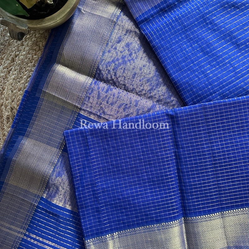  Zari Checks Saree
