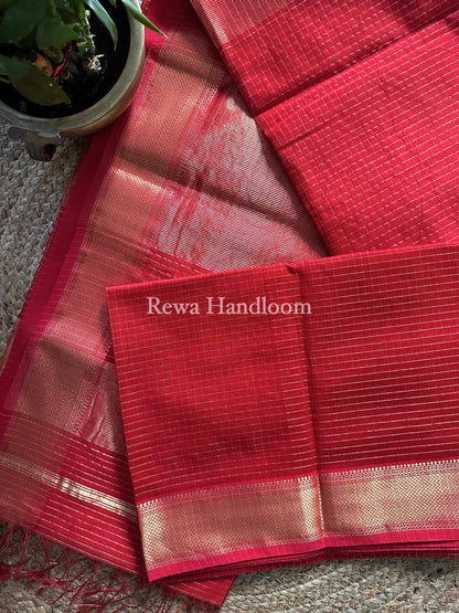 Maheshwari Red Zari Checks Saree ZCHX200