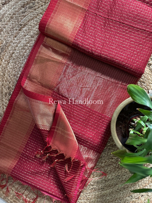 Maheshwari Zari Checks Saree