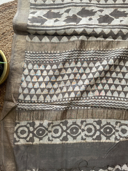 Grey Tissue Lining Kashish Print Saree TKD01