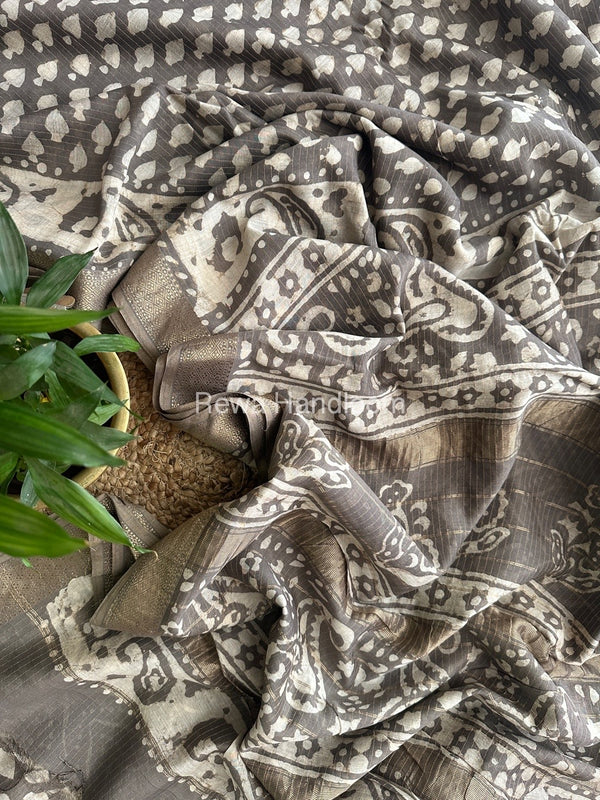 Grey Tissue Lining Kashish Print Saree TKD02