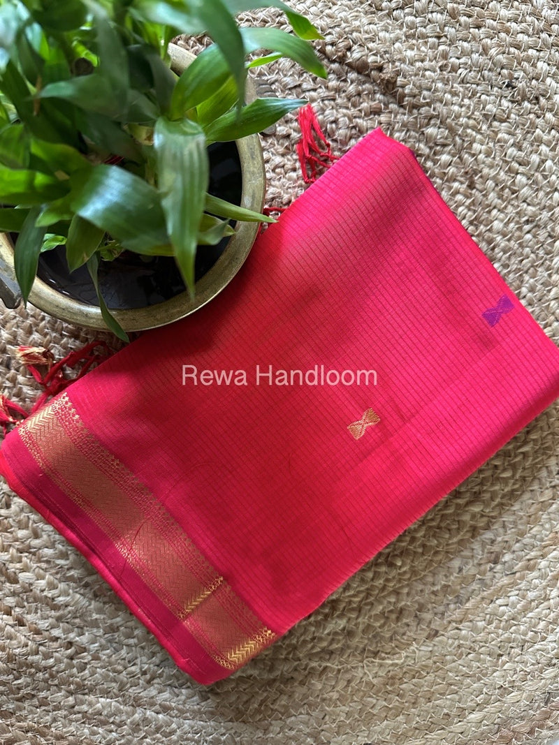 Fuchsia Red-Magenta Butta Pallu Zari Border Maheshwari Saree BTPS054