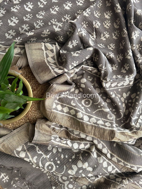 Grey Tissue Lining Kashish Print Saree TKD03