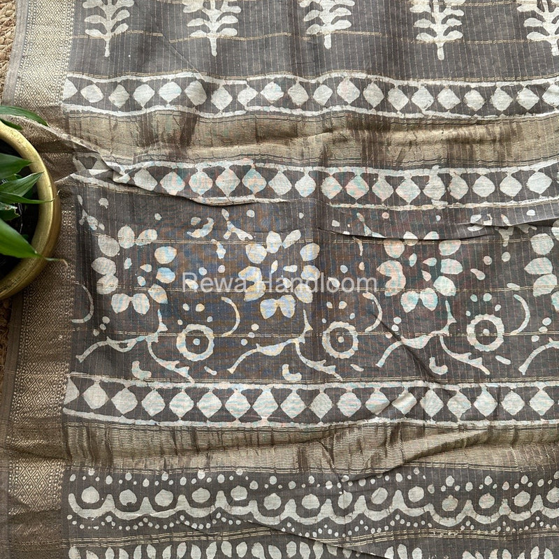 Grey Tissue Lining Kashish Print Saree TKD03