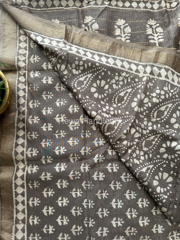 Grey Tissue Lining Kashish Print Saree TKD03