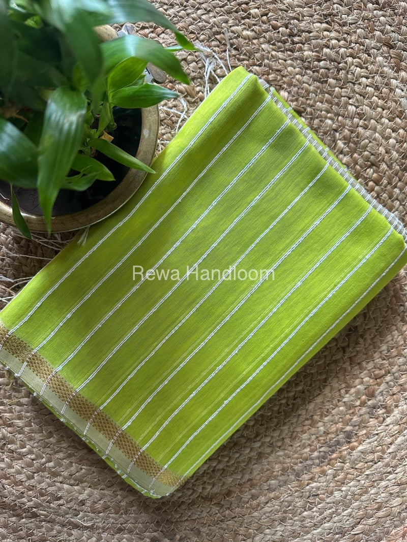 Maheshwari Parrot Green Gichha Thread Lining Saree GTLS08