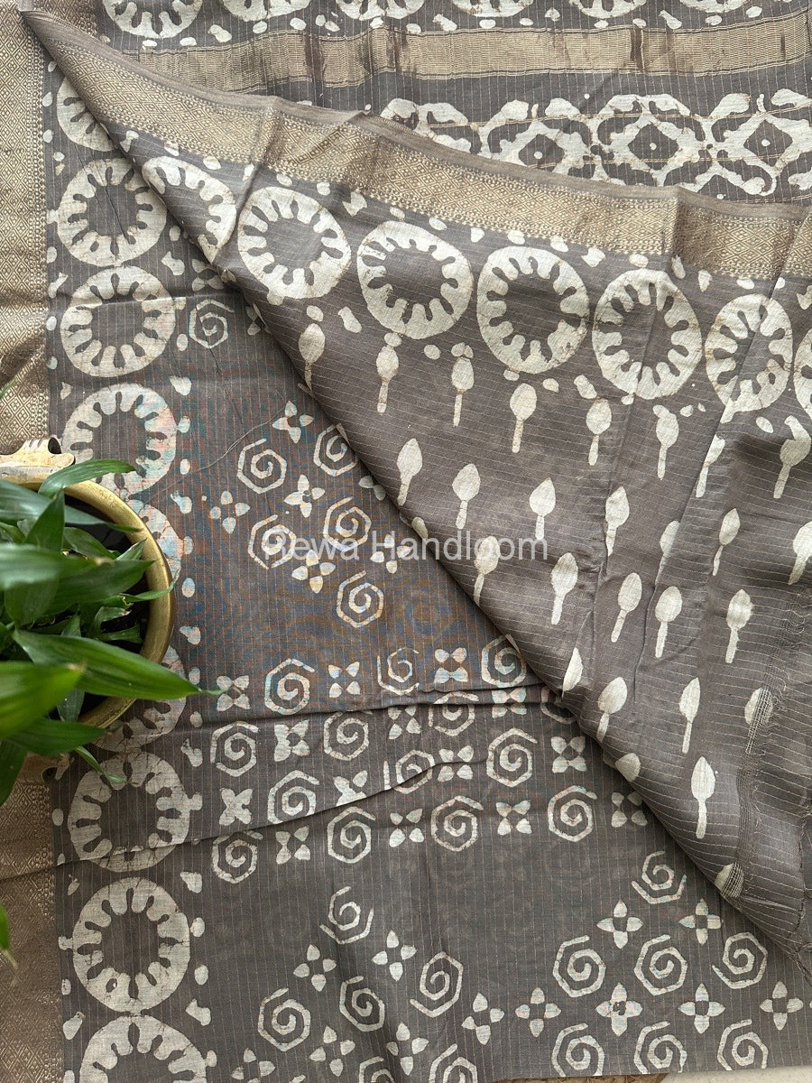 Grey Tissue Lining Kashish Print Saree TKD04
