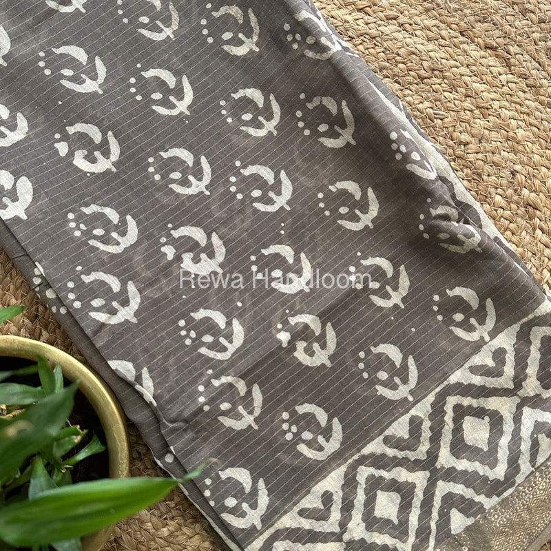 Grey Tissue Lining Kashish Print Saree TKD05