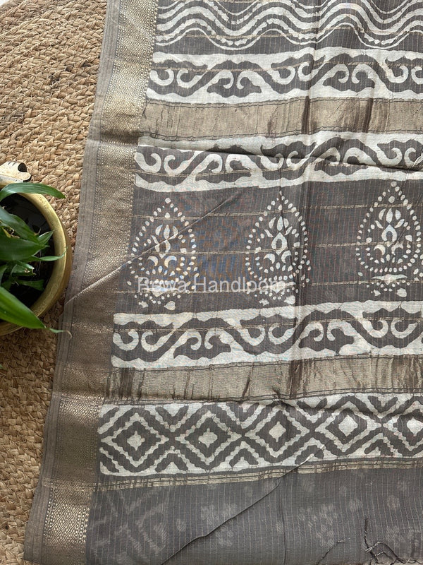 Grey Tissue Lining Kashish Print Saree TKD05