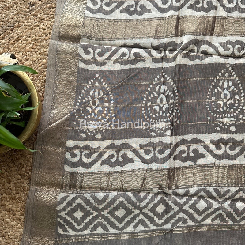 Grey Tissue Lining Kashish Print Saree TKD05