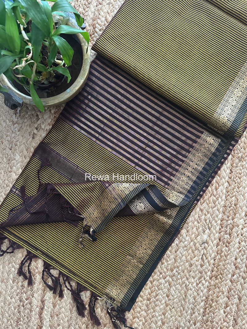 Maheshwari Garbha Reshami Silk Saree