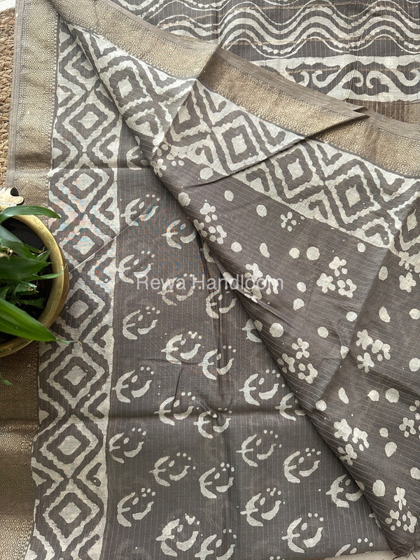 Grey Tissue Lining Kashish Print Saree TKD05