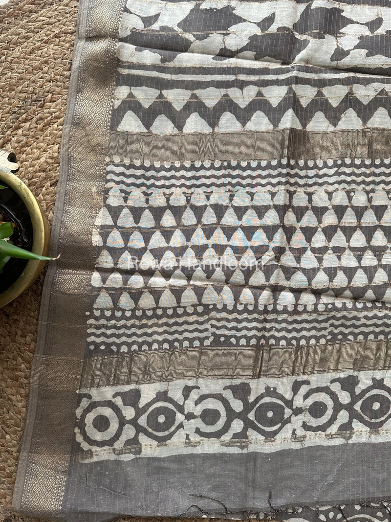 Grey Tissue Lining Kashish Print Saree TKD06