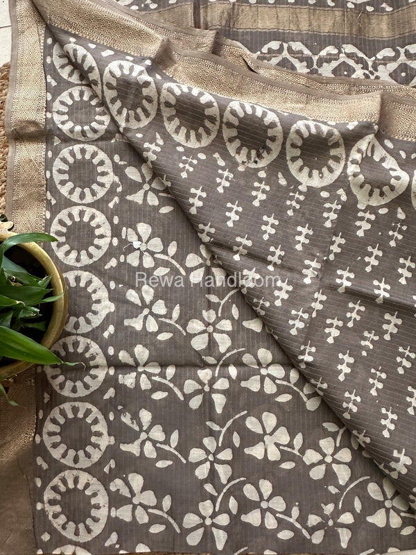Grey Tissue Lining Kashish Print Saree TKD08