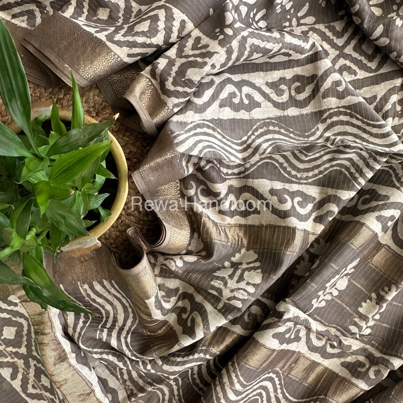 Grey Tissue Lining Kashish Print Saree TKD010