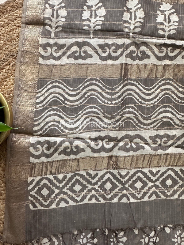 Grey Tissue Lining Kashish Print Saree TKD010