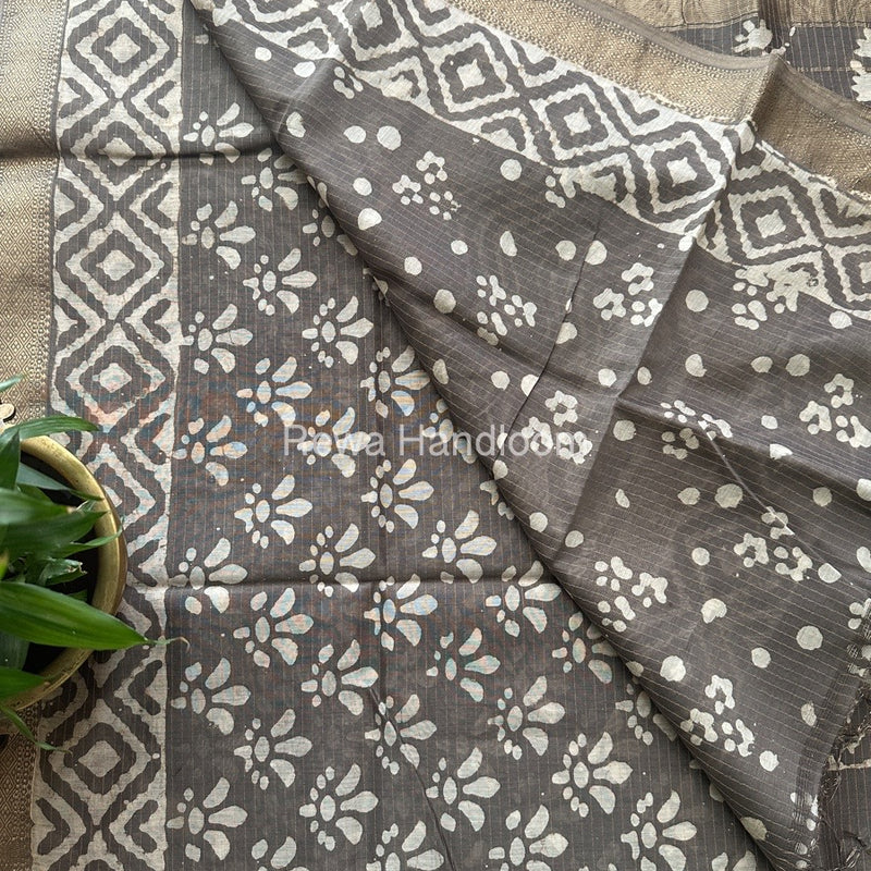 Grey Tissue Lining Kashish Print Saree TKD010