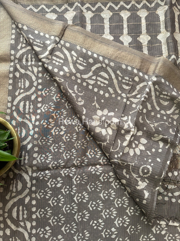 Grey Tissue Lining Kashish Print Saree TKD09