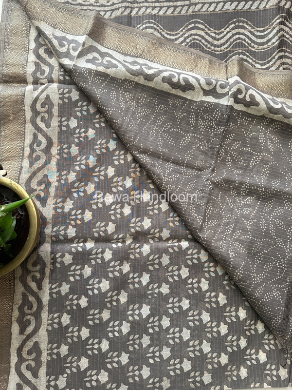 Grey Tissue Lining Kashish Print Saree TKD07
