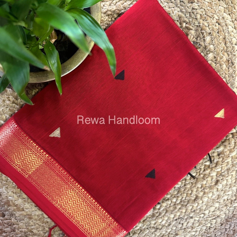 Maheshwari Red Zari Butti Saree SBT0070