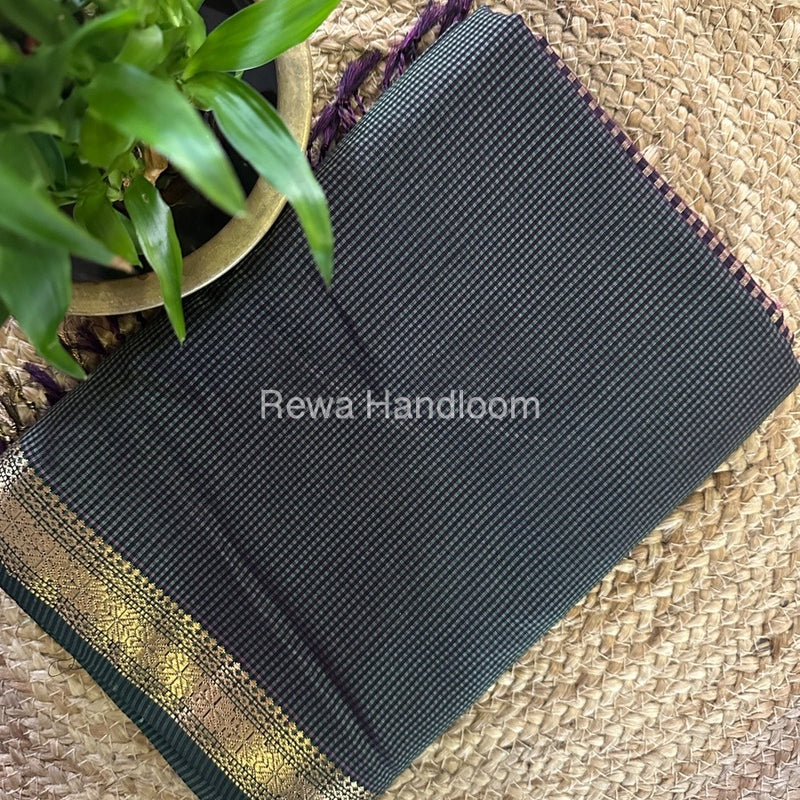 Maheshwari Green Garbha Reshami Silk Saree GS208