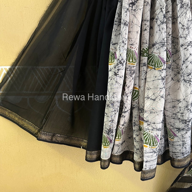 Maheshwari Black Batik Indonesian Print Saree IBS044