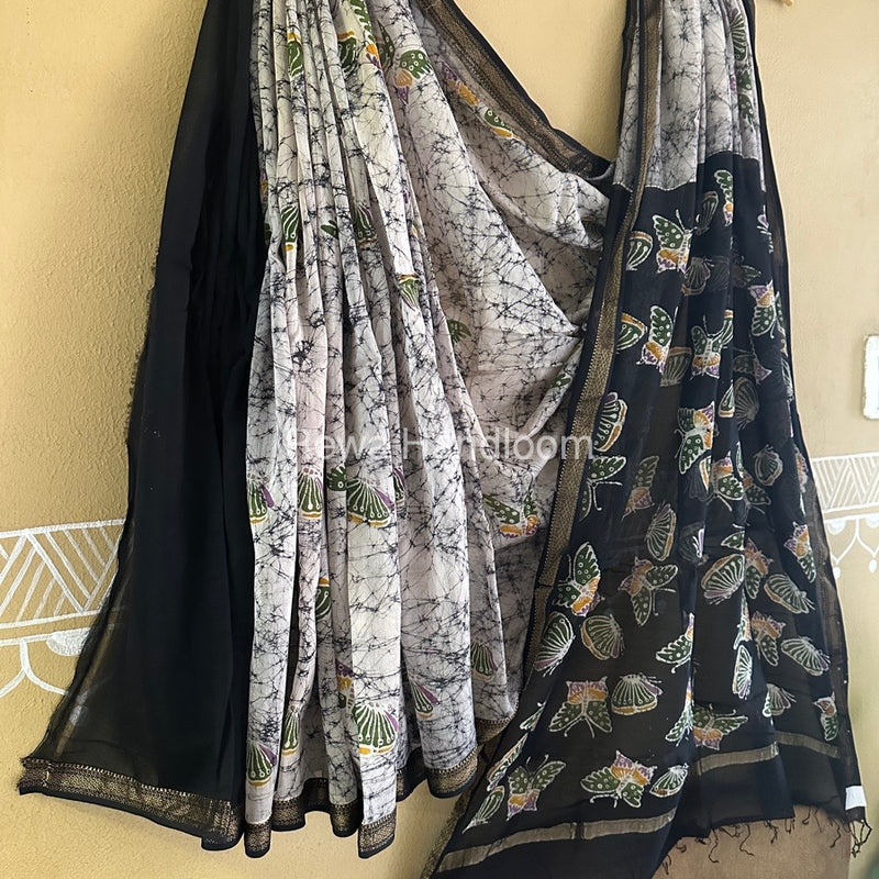 Maheshwari Black Batik Indonesian Print Saree IBS044