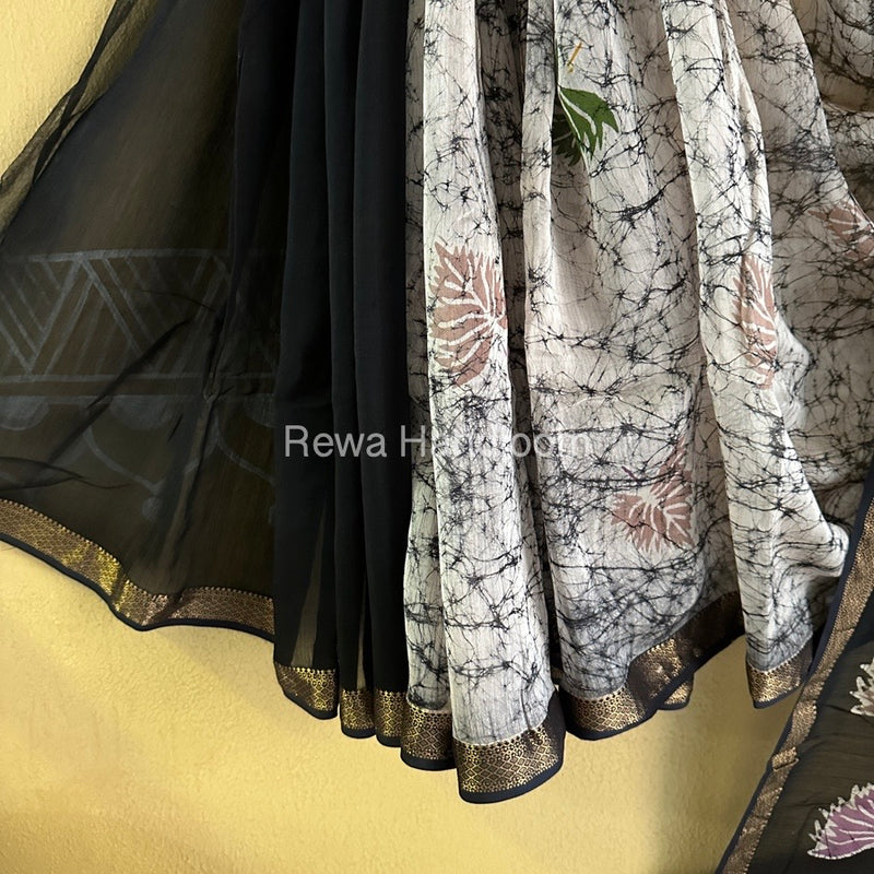 Maheshwari Black Batik Indonesian Print Saree IBS052