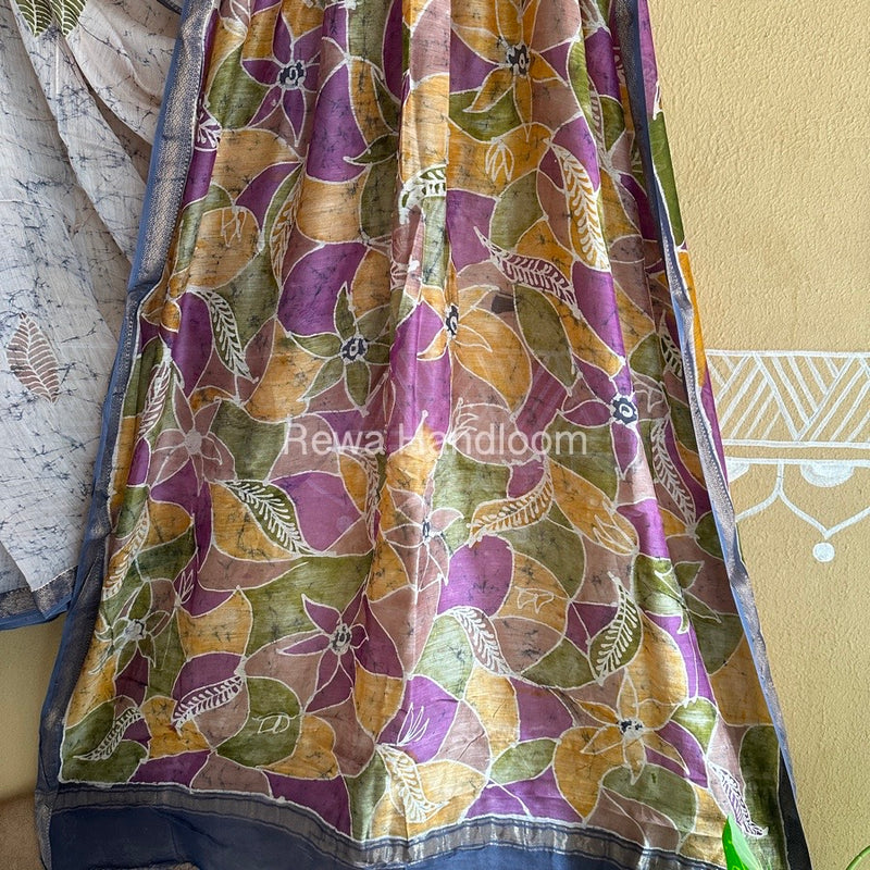 Maheshwari Grey Batik Indonesian Print Saree IBS023