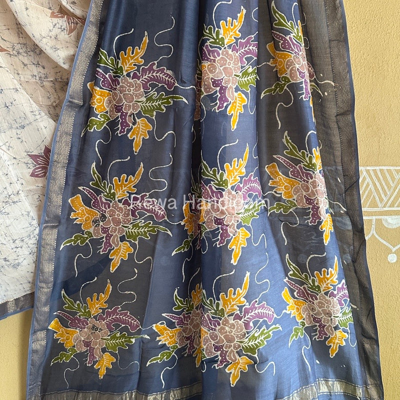 Maheshwari Grey Batik Indonesian Print Saree IBS041