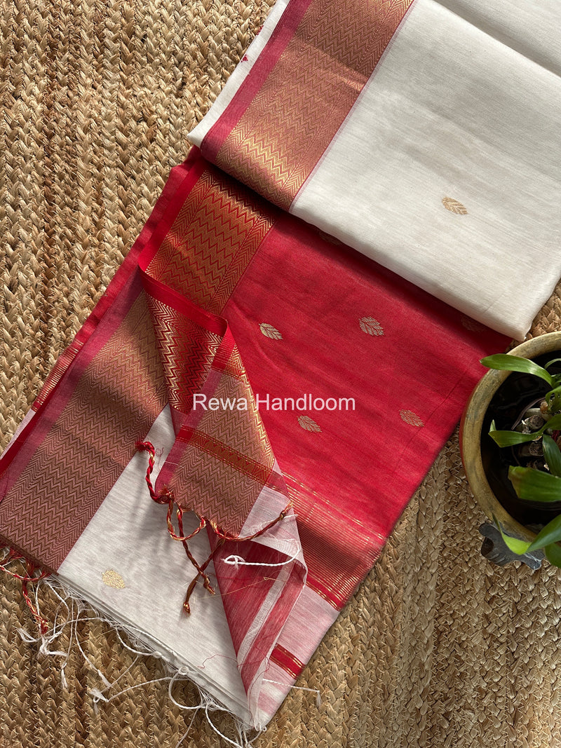 Maheshwari Flower Butti Saree