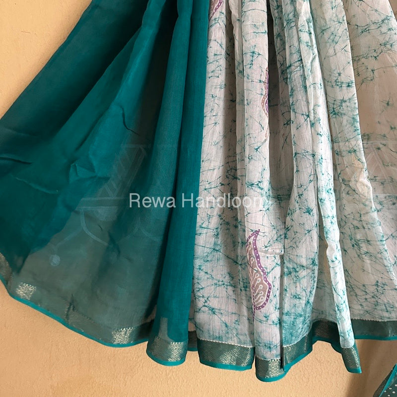 Maheshwari Bottle Green Batik Indonesian Print Saree IBS049