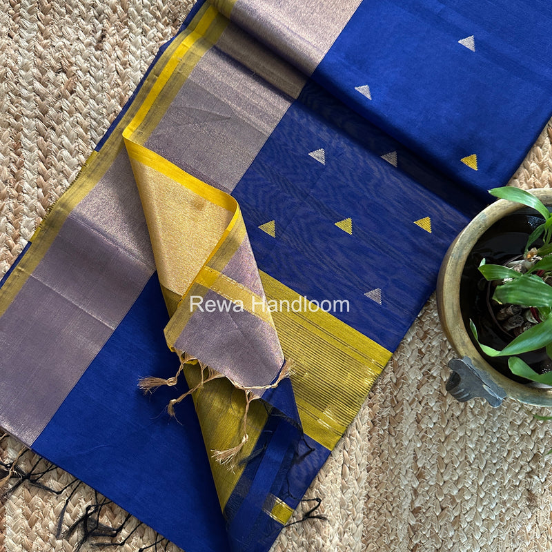 Triangle Butti Maheshwari Saree