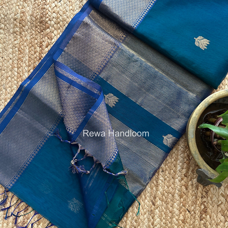 Maheshwari Lotus Shaded Butta Saree