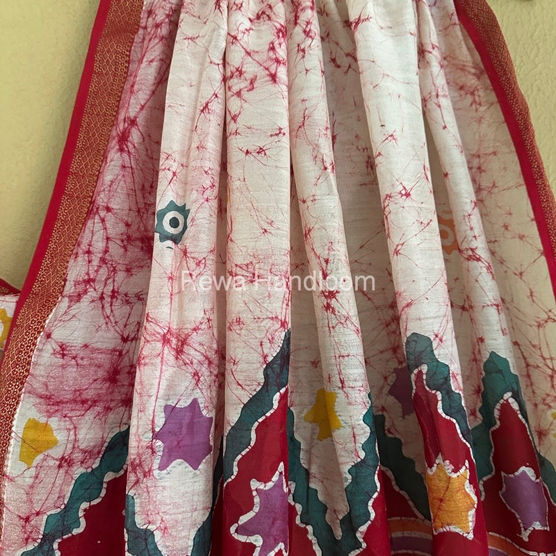 Maheshwari Red Batik Indonesian Print Saree IBS047